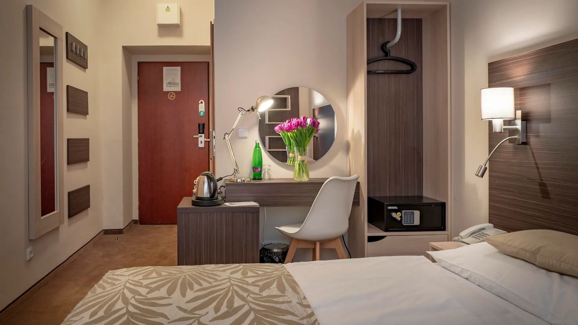 ****  Pytloun Kampa Garden Hotel Prag Tschechische Republik