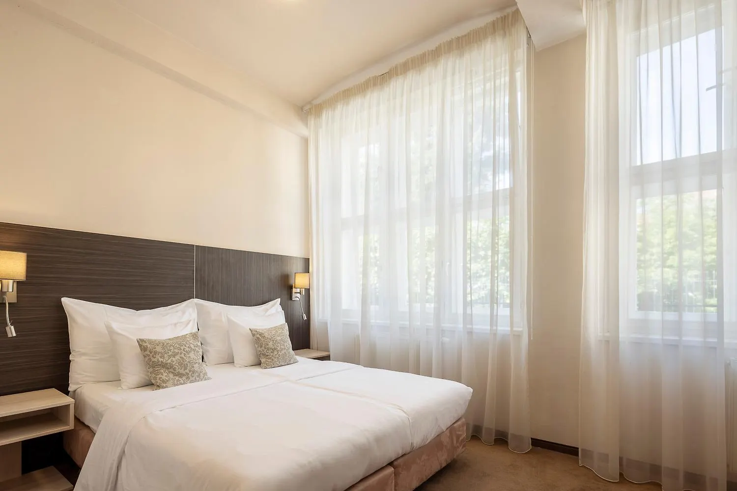 Pytloun Kampa Garden Hotel Prag