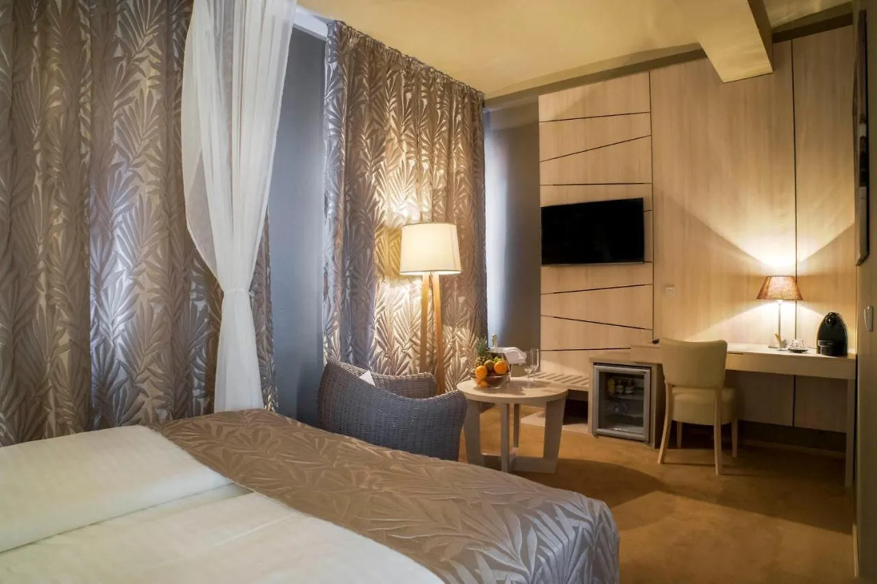 ****  Pytloun Kampa Garden Hotel Прага Чехия