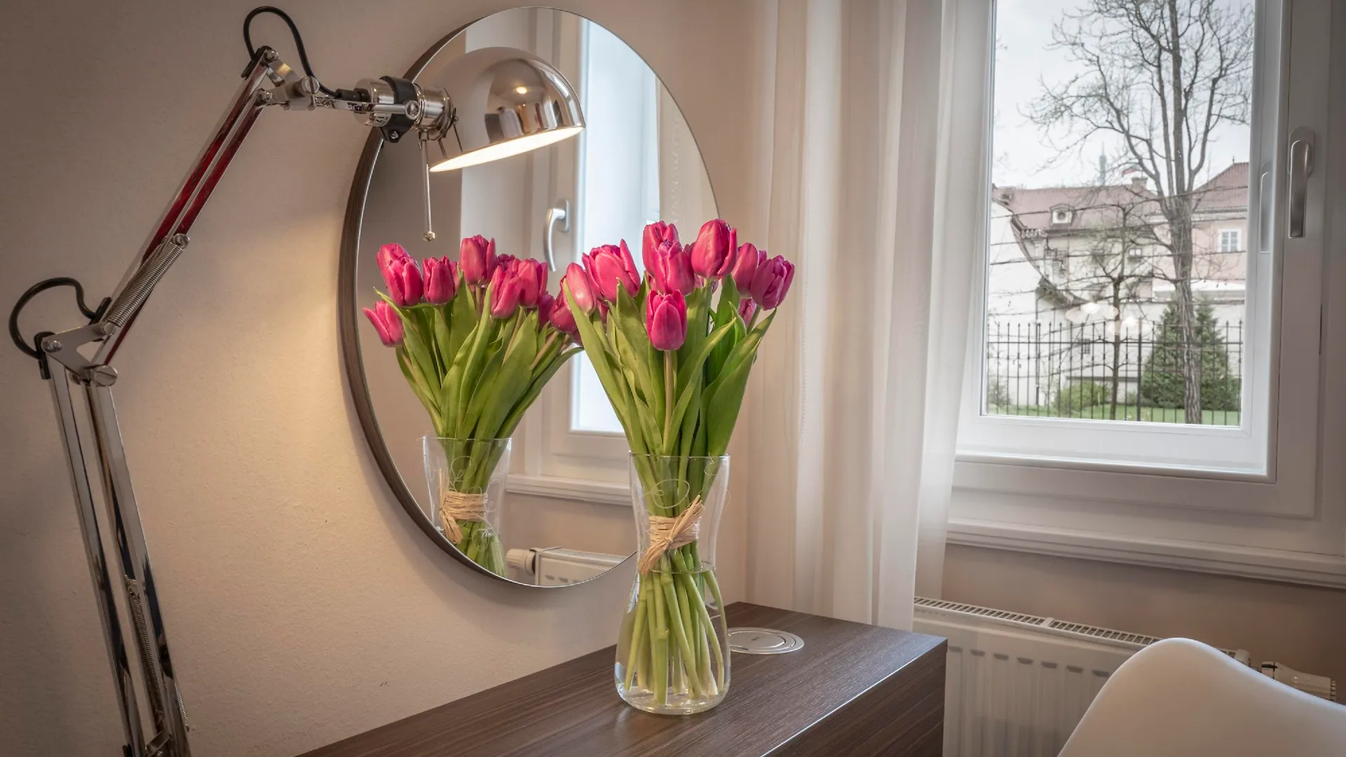 Pytloun Kampa Garden Hotel Прага
