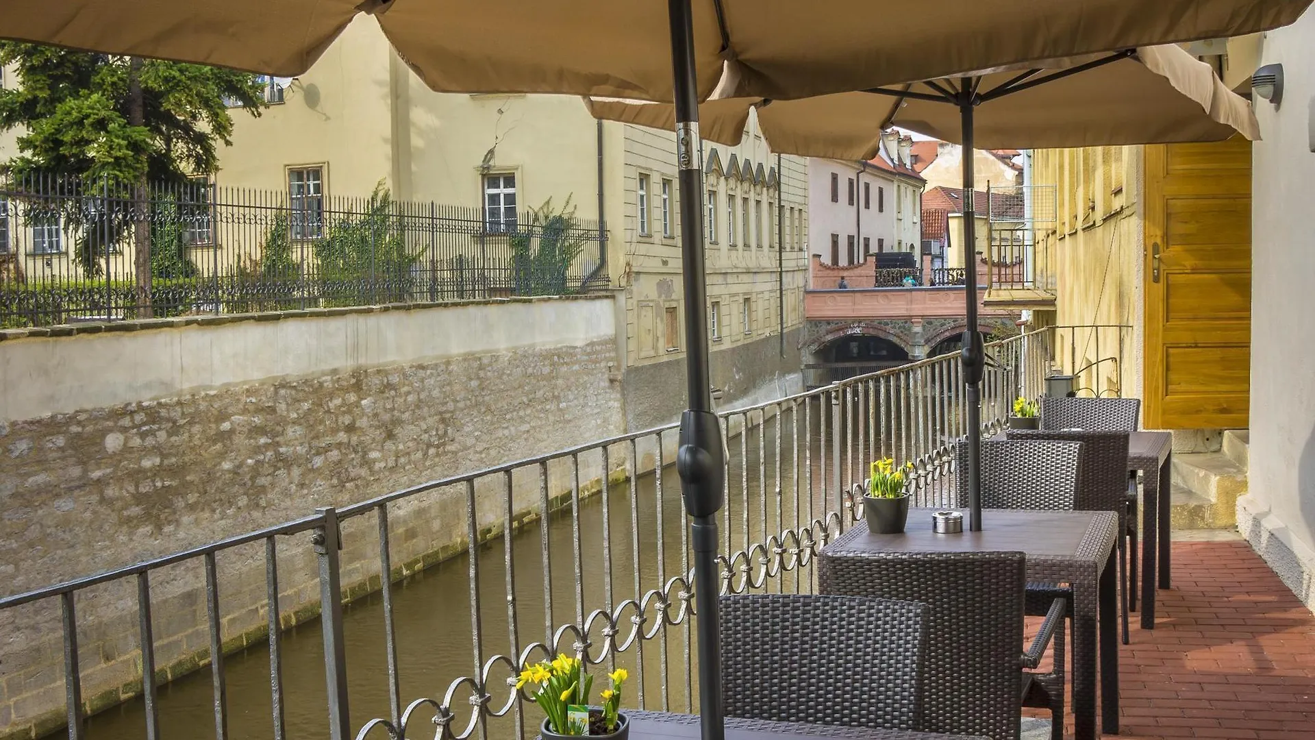 Pytloun Kampa Garden Hotel Прага