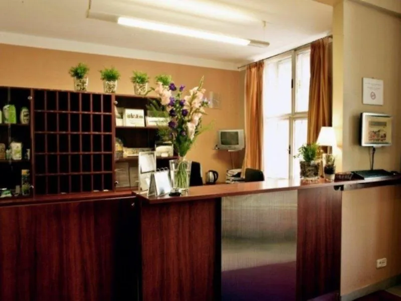 Pytloun Kampa Garden Hotel Прага